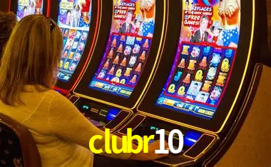 clubr10 Curitiba - Live Status